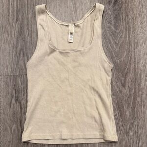 SKIMS cotton ribbed fitted cropped tank top in Bone Size Large
